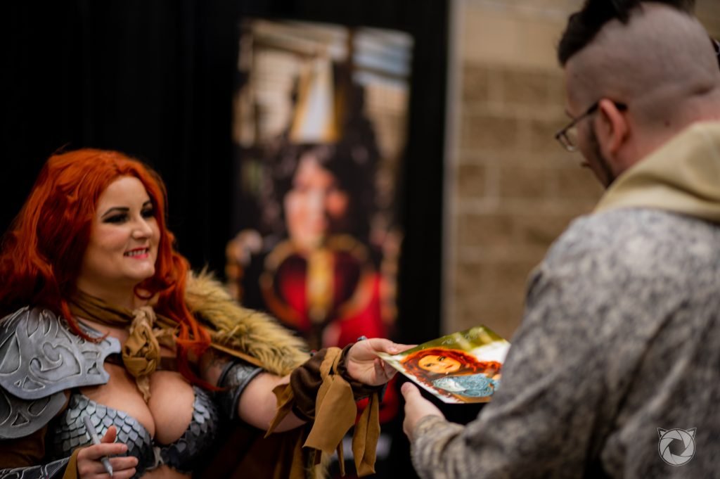 Pro Cosplayer selling prints